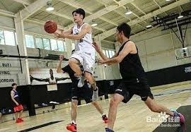 BLG只有1.2%的支持率，T1支持率达到61.3%！尺帝开始嫉妒UZI