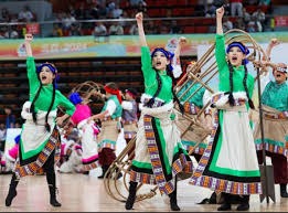 KD三分准绝杀登全美热搜！死神霸气手势太燃 赛后示爱火箭全场高呼MVP