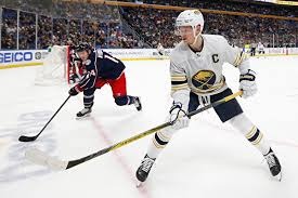 近25场20次得分上双，面对老詹砍31分，进入NBA第1年成球队非卖品