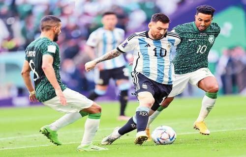 大四喜：姆巴佩vs奥林匹亚科斯个人集锦